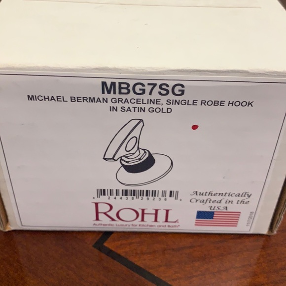 Robe hook - Picture 1 of 3